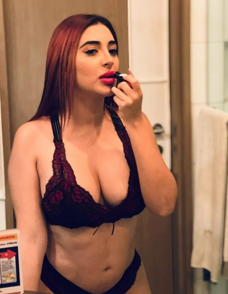 OnlyFans zvijezda poslala nemoralnu ponudu nogometa&scaron;u: 'Želim trojku s tobom da se znoji&scaron; kao na terenu...'