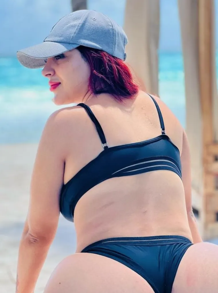 OnlyFans zvijezda poslala nemoralnu ponudu nogometa&scaron;u: 'Želim trojku s tobom da se znoji&scaron; kao na terenu...'