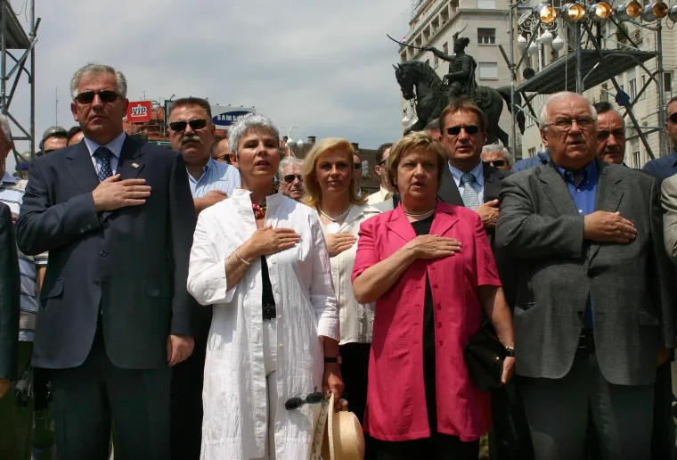 Jadranka Kosor objavila selfie i sve odu&scaron;evila. A sjećate li se kako je izgledala kad je bila poznata po izjavi 'kud Ivo, tud i ja'?