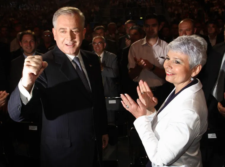 Jadranka Kosor objavila selfie i sve odu&scaron;evila. A sjećate li se kako je izgledala kad je bila poznata po izjavi 'kud Ivo, tud i ja'?