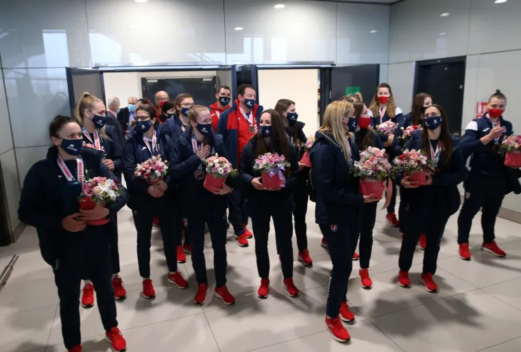 Mogu li Kraljice šoka ponoviti uspjeh iz Danske? Ovako je izgledao doček nakon bronce na EP-u