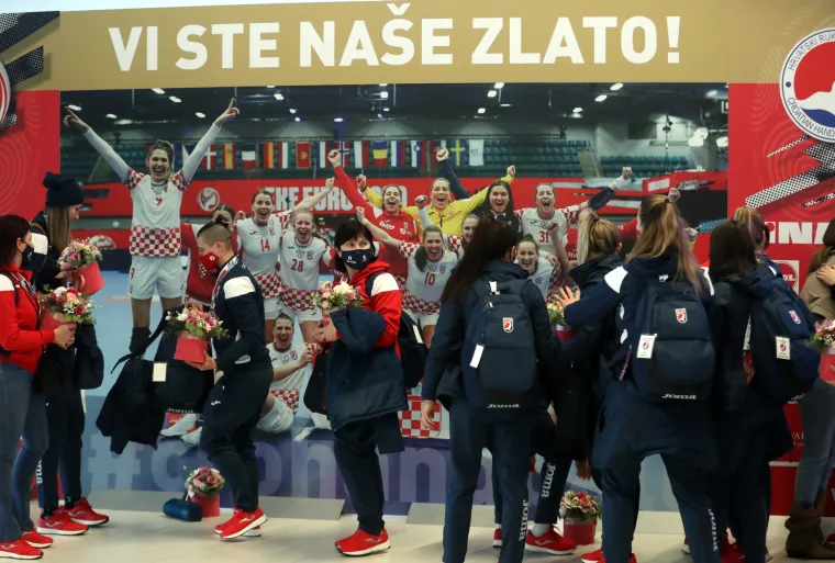 Mogu li Kraljice šoka ponoviti uspjeh iz Danske? Ovako je izgledao doček nakon bronce na EP-u