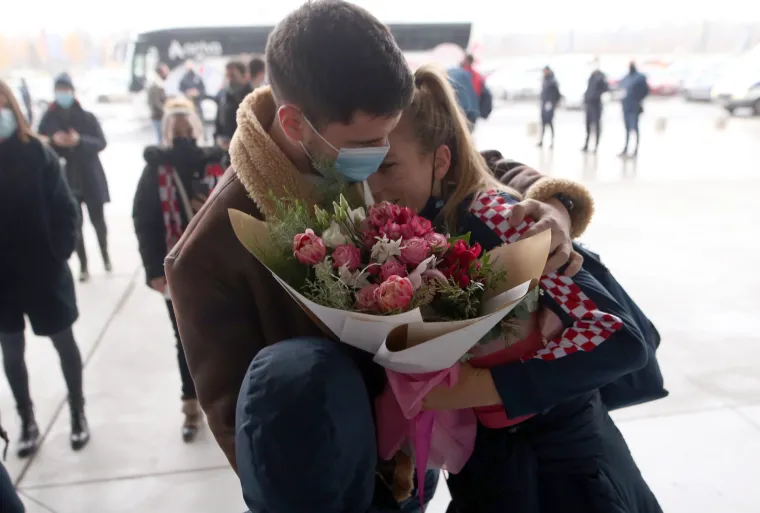 Mogu li Kraljice šoka ponoviti uspjeh iz Danske? Ovako je izgledao doček nakon bronce na EP-u