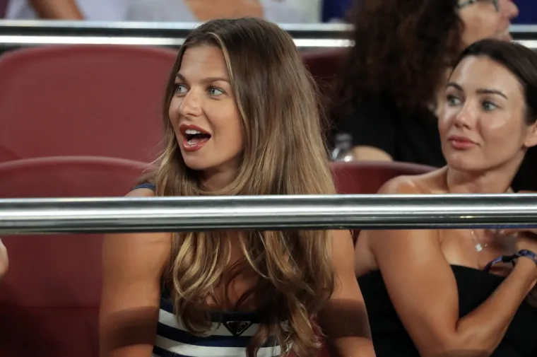 Supruga Roberta Lewandowskog nije za &scaron;alu: Bilo bi mudro ne vikati u Kataru ni&scaron;ta ružno o Poljaku, mogla bi vas prebiti