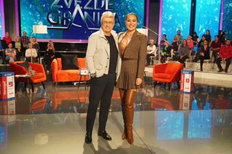 Ceca prvi put u javnosti nakon što je smanjila grudi za čak dva broja: Izgledaju li vam bolje sada ili prije?