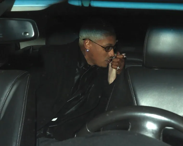 Legendarna Cher upecala 40 godina mlađeg?! Diva i bivši dečko Amber Rose ležerno prošetali držeći se za ruke