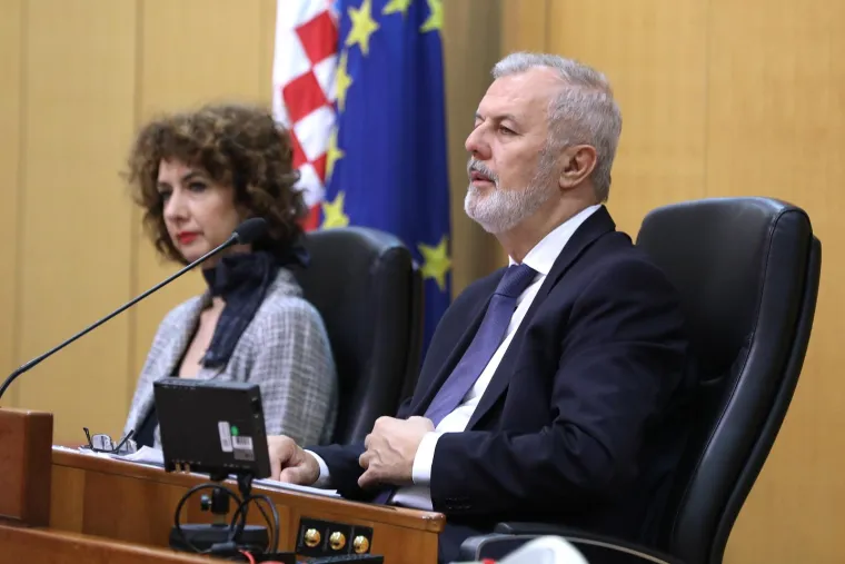 U Saboru danas samo slobodni govori i glasovanje