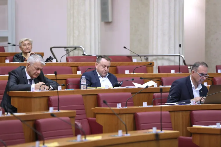 U Saboru danas samo slobodni govori i glasovanje