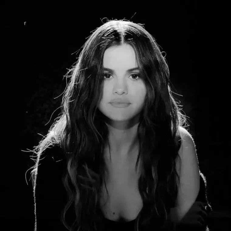 Selena Gomez otkrila je da je zbog psihičkog poremećaja od kojeg boluje umalo digla ruku na sebe: 'Zbog lijekova koje pijem neću moći imati djecu'