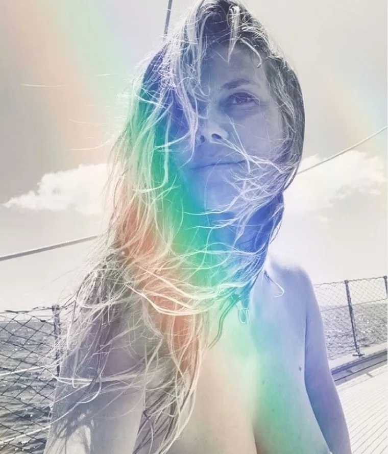 Heidi Klum zasjala u minijaturnim tangicama, njen Instagram vrvi golišavim fotografijama: Najviše voli biti toples i gola