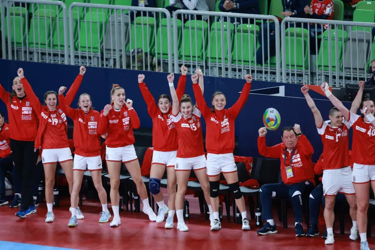 Pogledajte borbu Kraljica &scaron;oka koje su ostavile srce i ugasile mađarsku euforiju