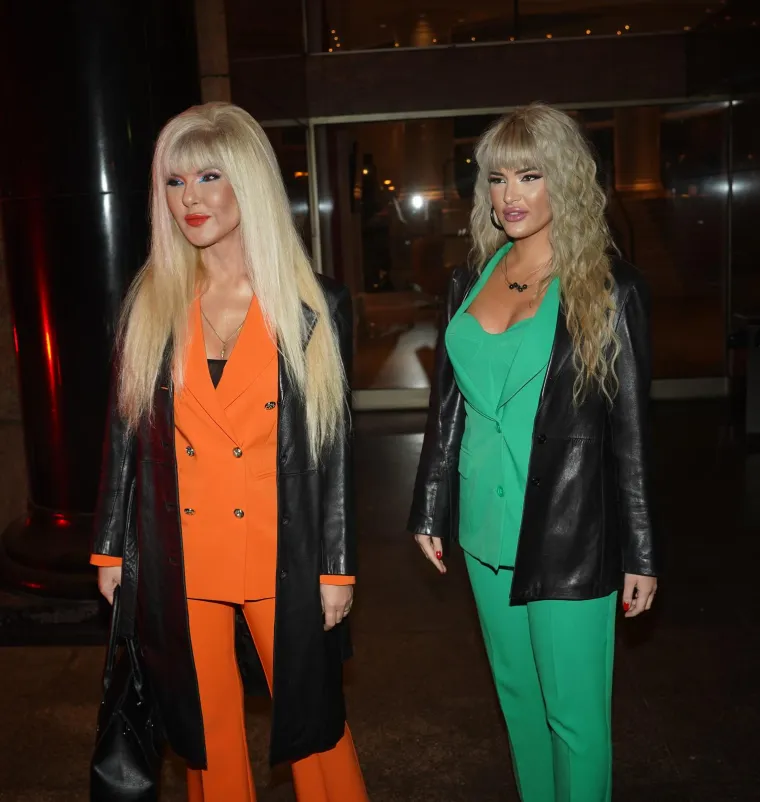 Mama Jasna i kći Lea Milenković nakon silnih korekcija liče kao jaje jajetu, ali pr&scaron;te od ponosa: 'Moje lice je dokaz da Bog postoji'