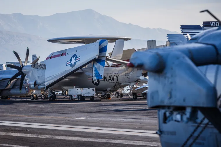 Novinari na američkoj grdosiji od 100.000 tona: 'U minuti i pol možemo lansirati 4 aviona'