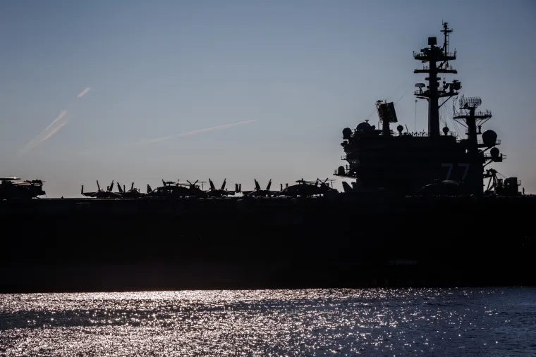 Novinari na američkoj grdosiji od 100.000 tona: 'U minuti i pol možemo lansirati 4 aviona'