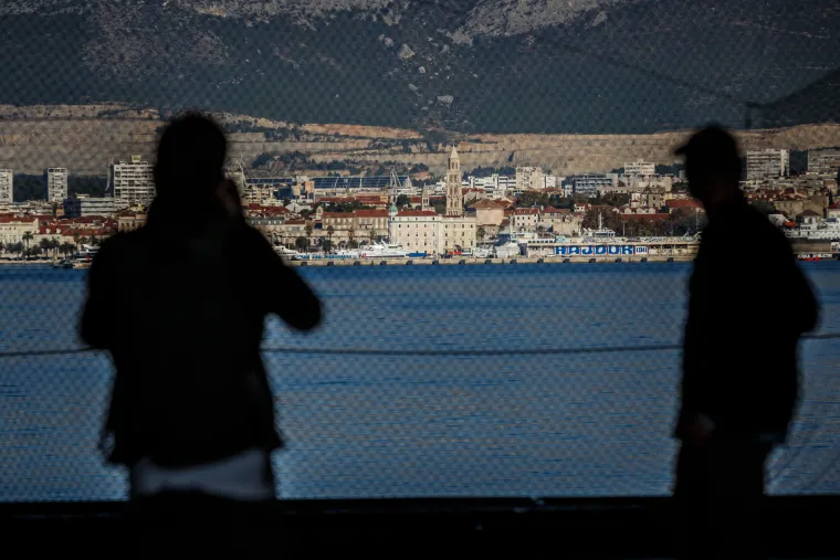 Novinari na američkoj grdosiji od 100.000 tona: 'U minuti i pol možemo lansirati 4 aviona'