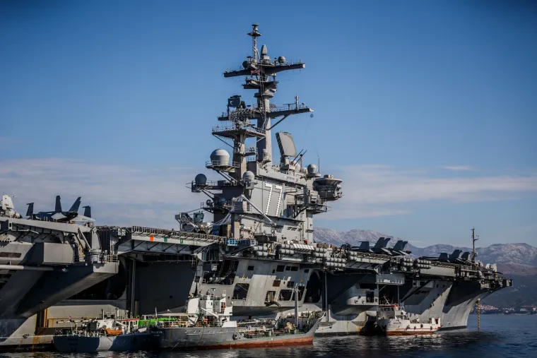 Novinari na američkoj grdosiji od 100.000 tona: 'U minuti i pol možemo lansirati 4 aviona'