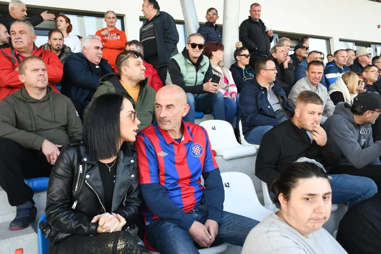 GALERIJA Hajduk opet priuštio spektakl: 600 torcidaša, pune tribine sve što Kup čini posebnim