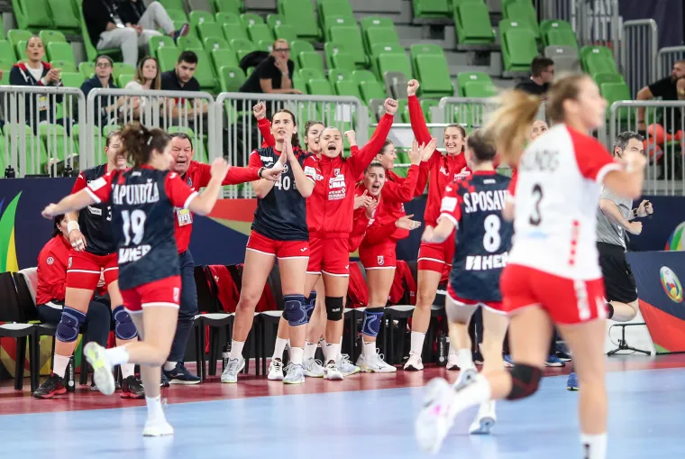 Pogledajte kako je izgledala atmosfera u odlučujućoj utakmici grupne faze Europskog prvenstva