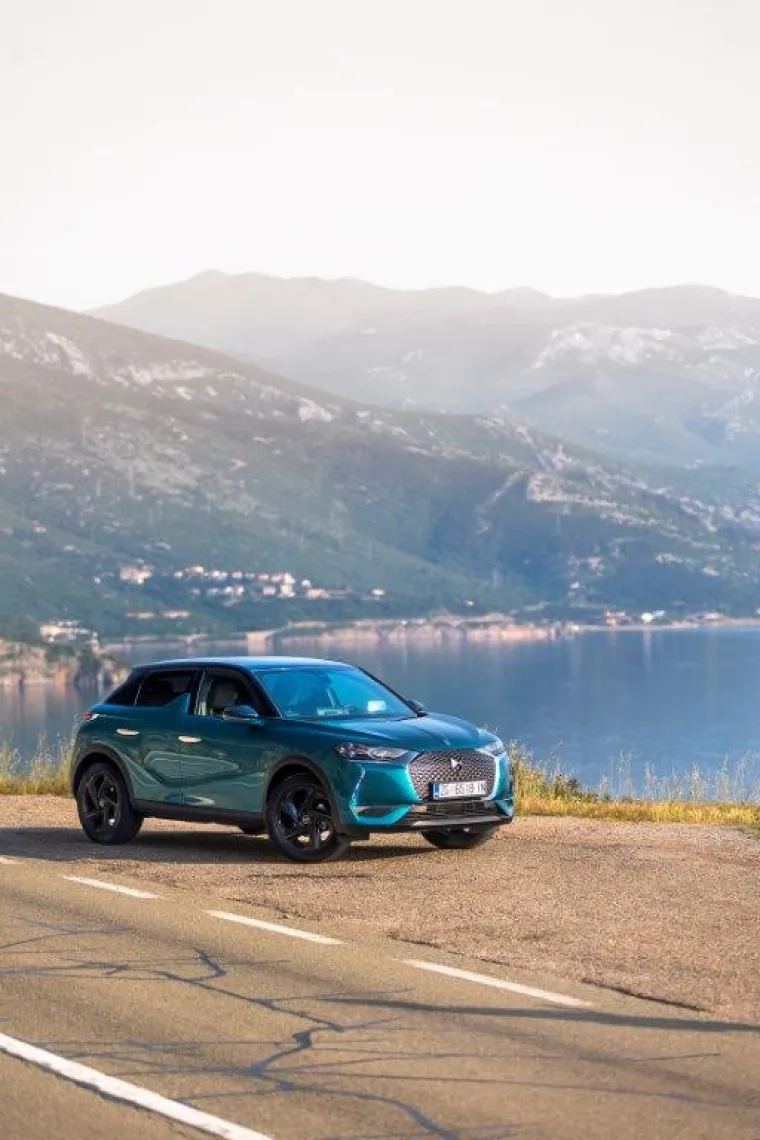 Bilo da se radi o obradi kože, izrade satova ili nakita, DS Automobiles je snažno povezan s francuskim luksuznim znanjem i umijećem.