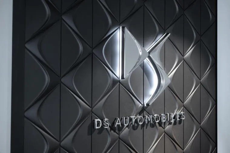 U Hrvatsku stigla nova marka automobila: Luksuzna vozila mame elegancijom i ljepotom, a vozi ih i francuski predsjednik