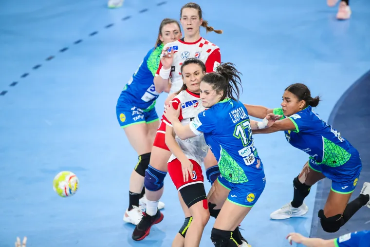 Pogledajte najbolje trenutke utakmice za zaborav: Hrvatska pala u Stožicama