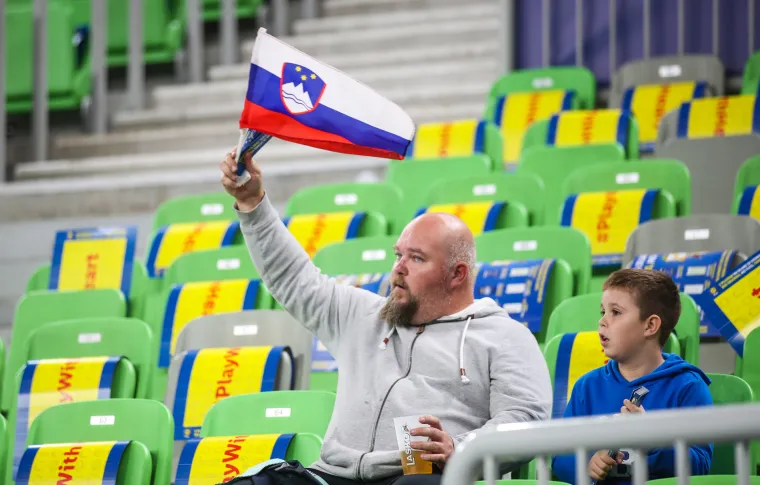 Slovenci napravili pravu domaćinsku atmosferu u Stožicama: Hrvati ostali razočarani