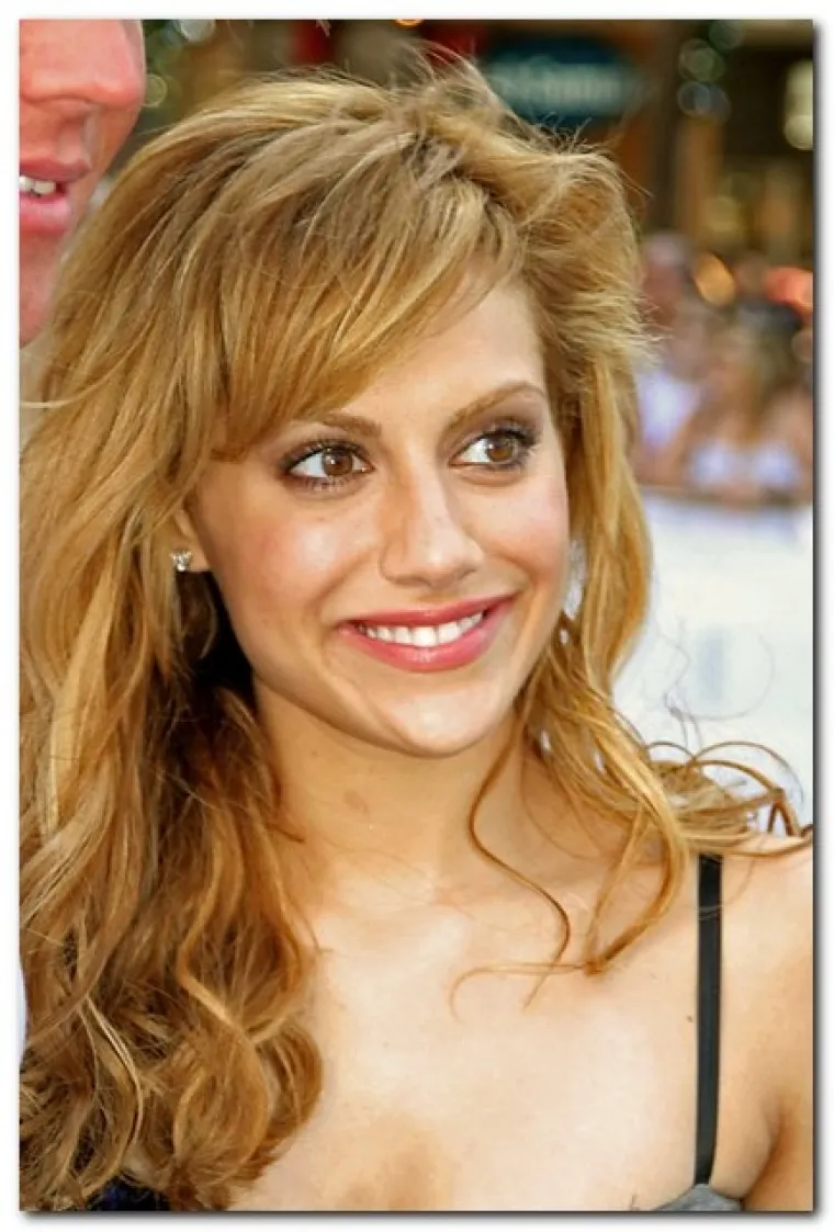 NE DIRAJSmrt Brittany Murphy