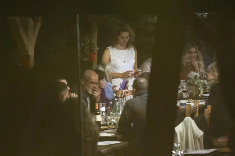 Pogledajte prve fotke iz restorana u kojem su Doris Pinčić i Davor Guberović proslavili vjenčanje