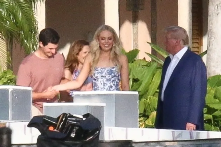 Udaje se Trumpova kći! Procurile prve fotografije: Tatica Donald izrazima lica ukrao šou, Ivanka se odmah pohvalila...