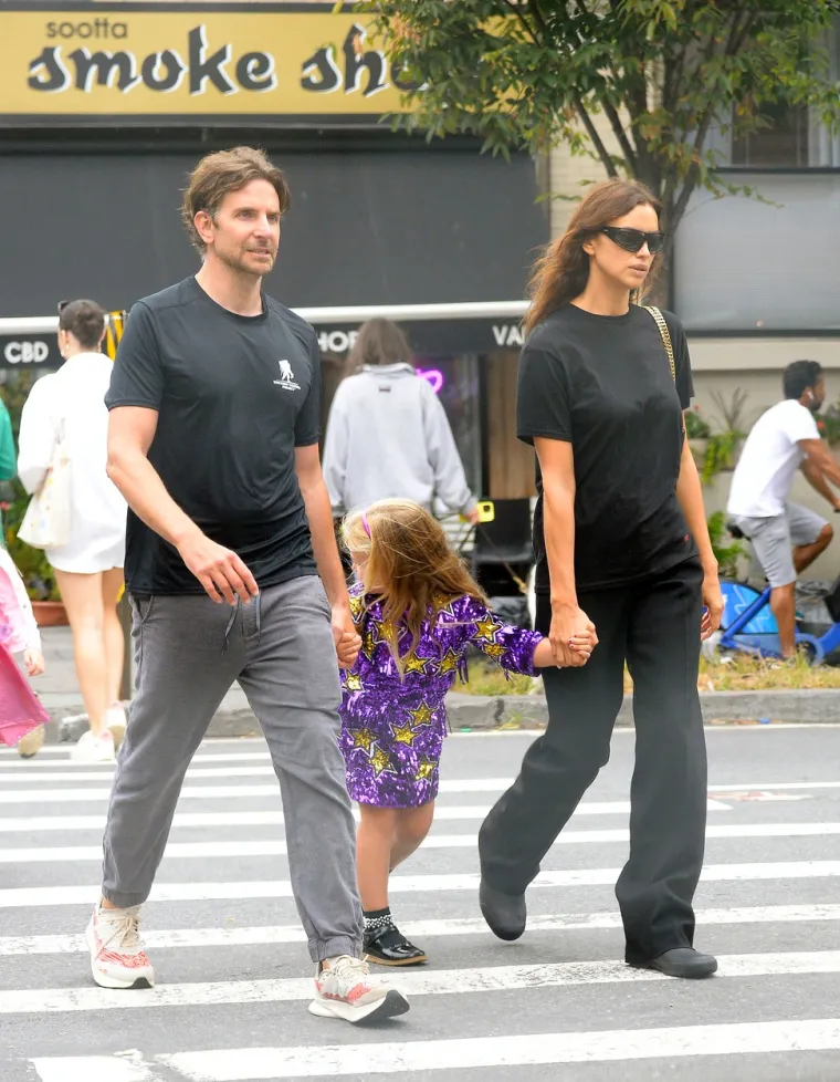 Irina Shayk i Bradley Cooper uhvaćeni u neobuzdanom trenutku strasti, izašli bomba detalji: 'Obnovili su vezu i rade na prinovi'