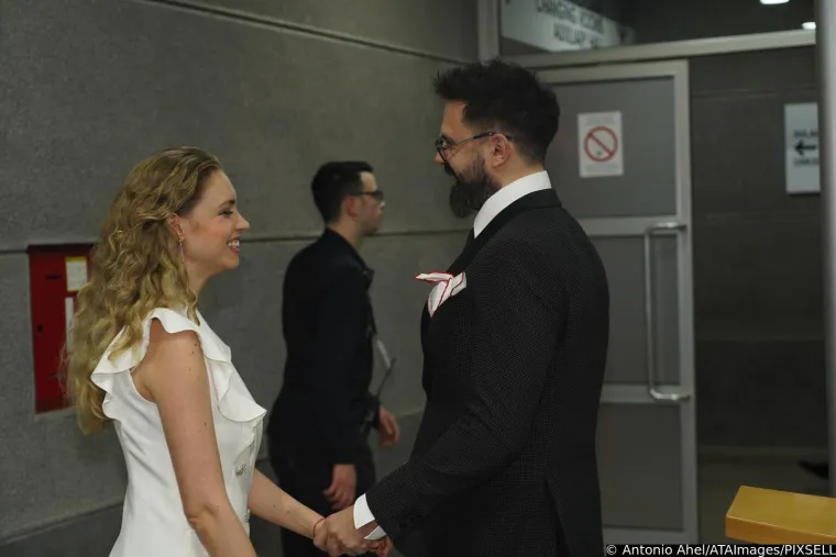 Petar Gra&scaron;o svoju Hanu nije pu&scaron;tao iz ruku, a pogledajte tko je u publici - Nikolina Ristović u zanimljivoj pratnji!