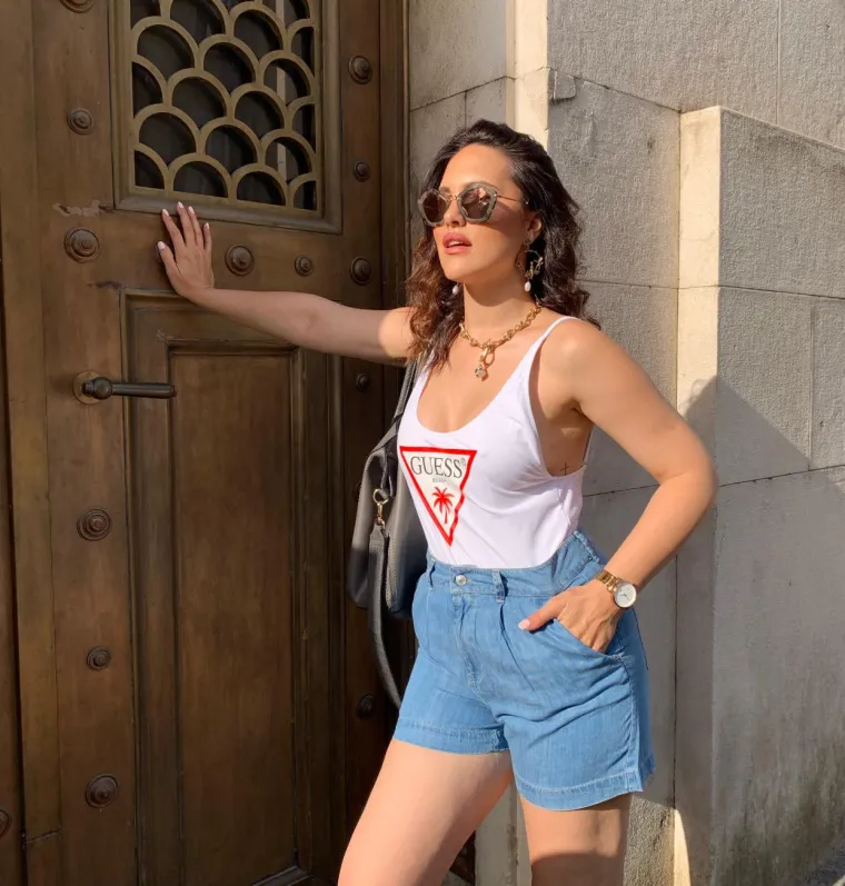 Lana Jurčević izazovnija nego ikad: Vrela slika pjevačice u kadi dijeli se kao blesava, ovakvu je jo&scaron; nismo vidjeli