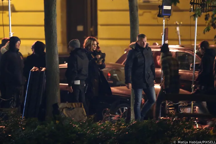 Vidi, vidi, pa to je Kate Beckinsale! Holivudska ljepotica snima film u Zagrebu, fotograf ju je ulovio taman na setu