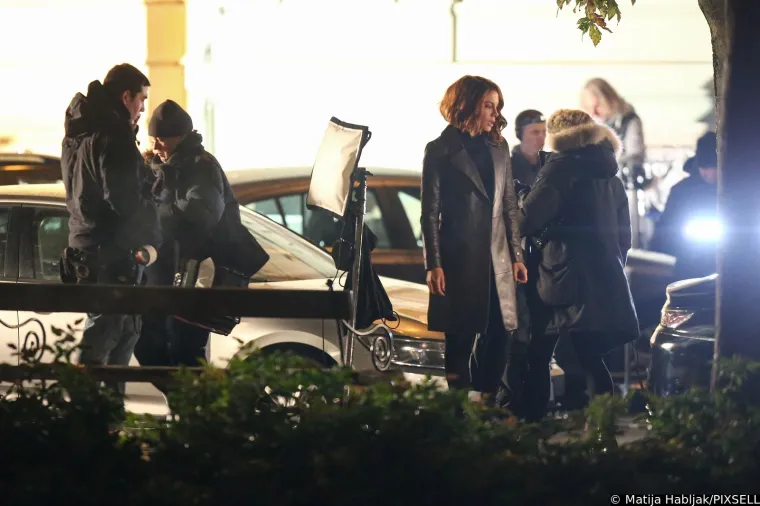Vidi, vidi, pa to je Kate Beckinsale! Holivudska ljepotica snima film u Zagrebu, fotograf ju je ulovio taman na setu