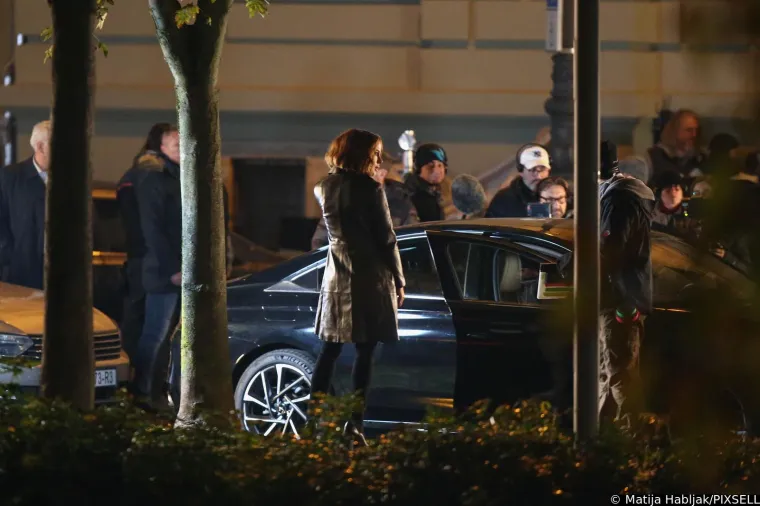 Vidi, vidi, pa to je Kate Beckinsale! Holivudska ljepotica snima film u Zagrebu, fotograf ju je ulovio taman na setu
