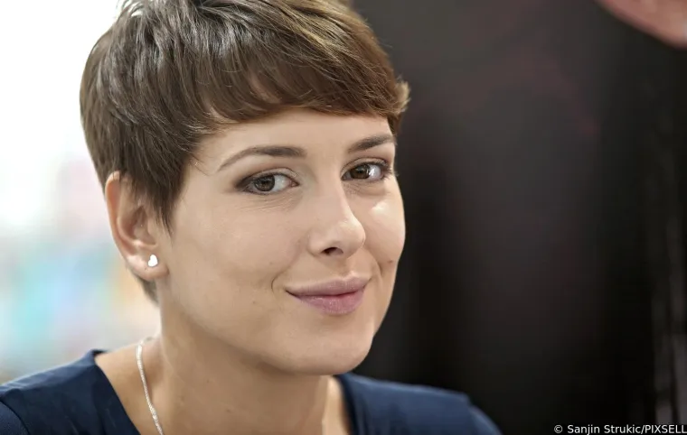 Sjećate se Ivane Ergić? Bila je prva Miss Hrvatske s kratkom kosom, a danas fura bitno drugačiji imidž i - uskoro postaje mama!