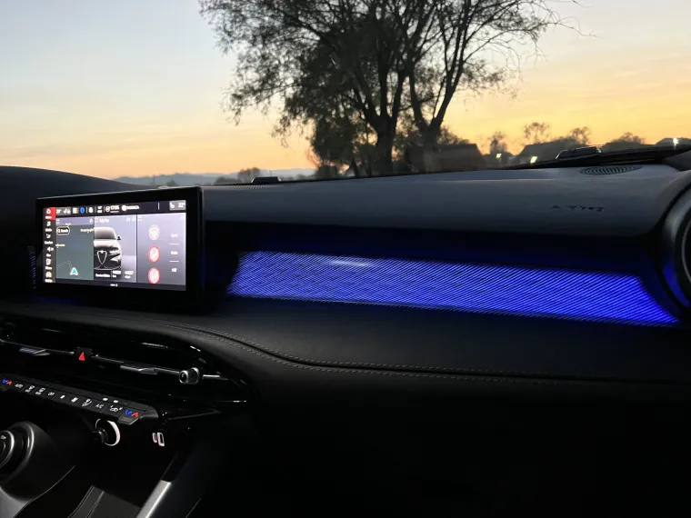 Noću ambijetalna rasvjeta nudi pravi ugođaj 