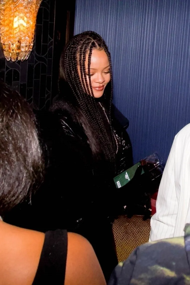 Rihanna i ASAP Rocky organizirali tulum od kojeg će sutra boljeti glava: Seksi domaćica izdominirala u lateksu