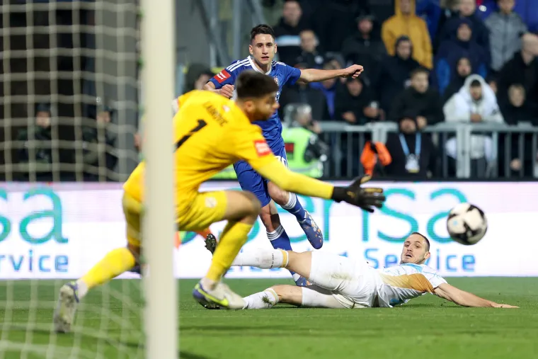 Pogledajte najbolje trenutke utakmice za povijest: Sramota Rijeke i rapsodija Dinama