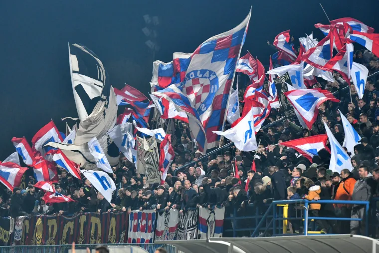 Slaven Belupo - Hajduk / 3198 gledatelja