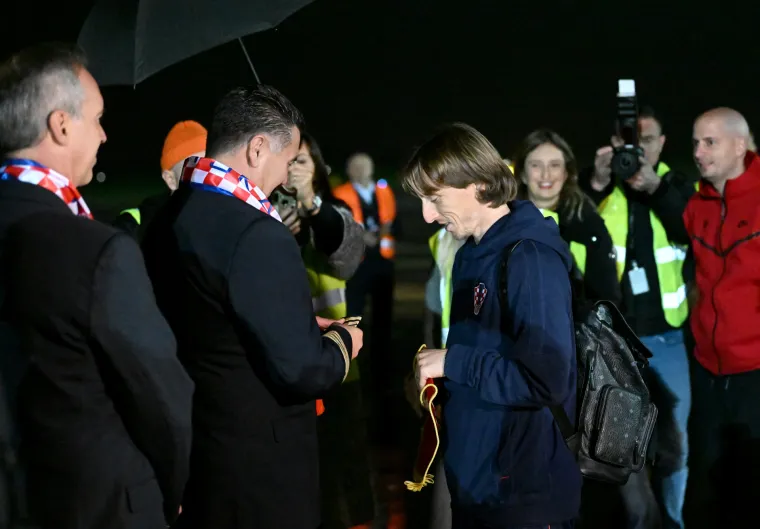 Posljednji koraci po hrvatskom tlu: Vatreni otputovali u Katar i započeli avanturu