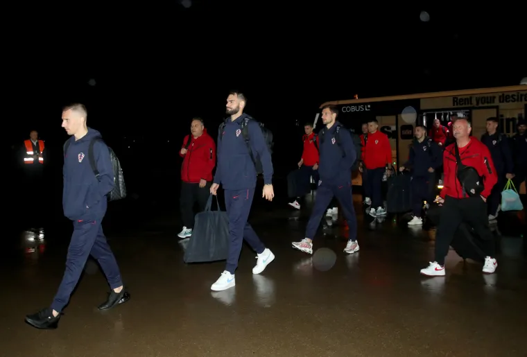 Posljednji koraci po hrvatskom tlu: Vatreni otputovali u Katar i započeli avanturu