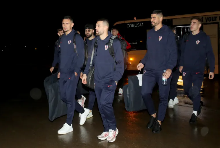 Posljednji koraci po hrvatskom tlu: Vatreni otputovali u Katar i započeli avanturu