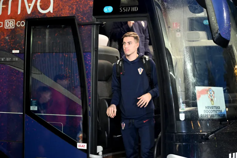 Posljednji koraci po hrvatskom tlu: Vatreni otputovali u Katar i započeli avanturu