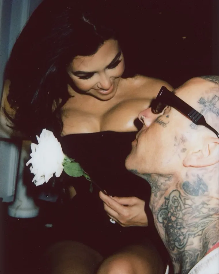 Kourtney Kardashian, Travis Barker