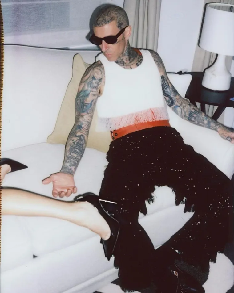 Kourtney Kardashian, Travis Barker