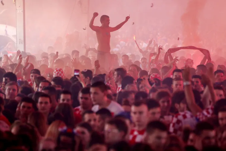 Ni&scaron;ta od Vatrenih na trgovima: Ovako smo ih pratili prije četiri godine na putu do srebra