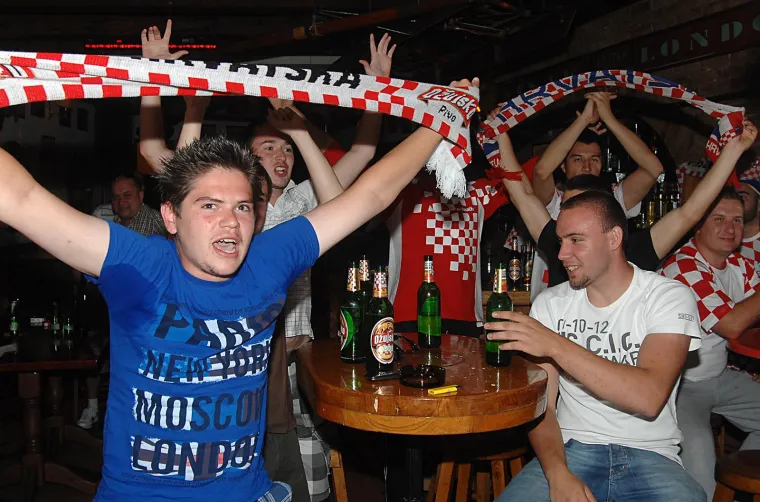 Za ovo niste ni znali da postoji: Ima tu svega, kao u 'Mamurluku'; Slavnih, poznatih i nepoznatih... Tko zna, možda se i pronađete