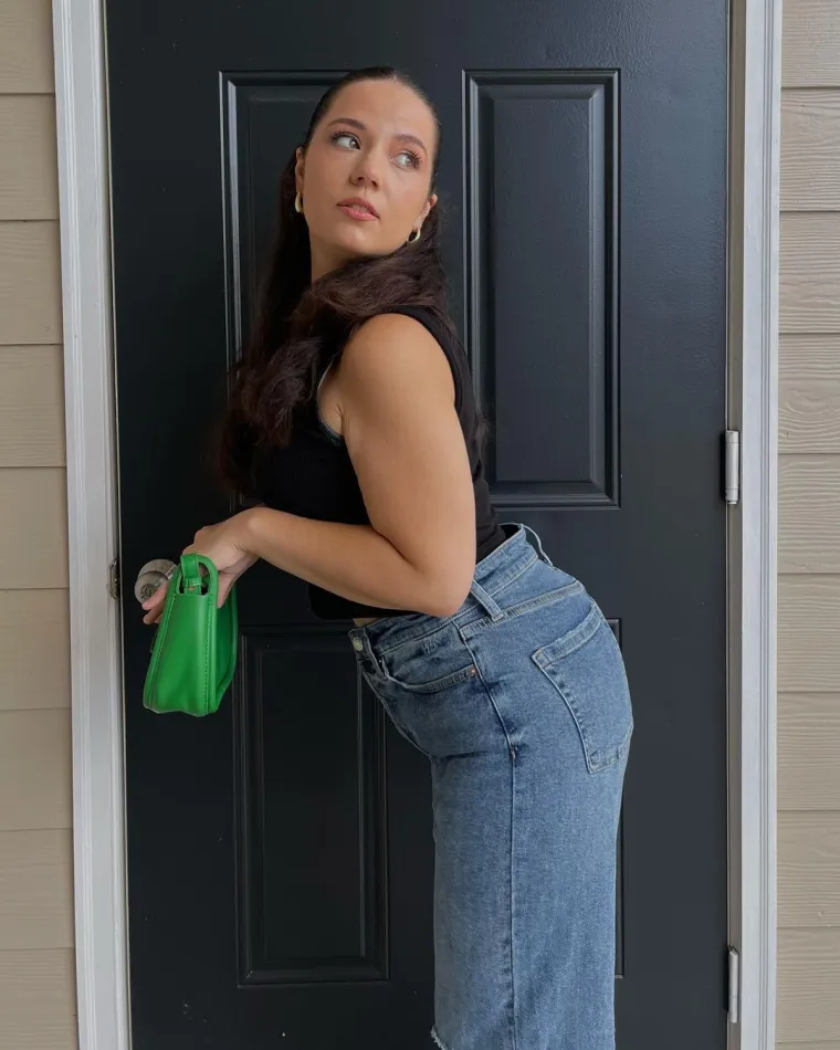 Za svoje dvije večere Lockett je često jela domaću prženu piletinu s makaronima i sirom sa strane. Nakon ponižavajućeg incidenta s toboganom, Lockett je rekla da je poku&scaron;ala smr&scaron;avjeti prirodnim putem promijeniv&scaron;i svoju prehranu i počela vježbati.