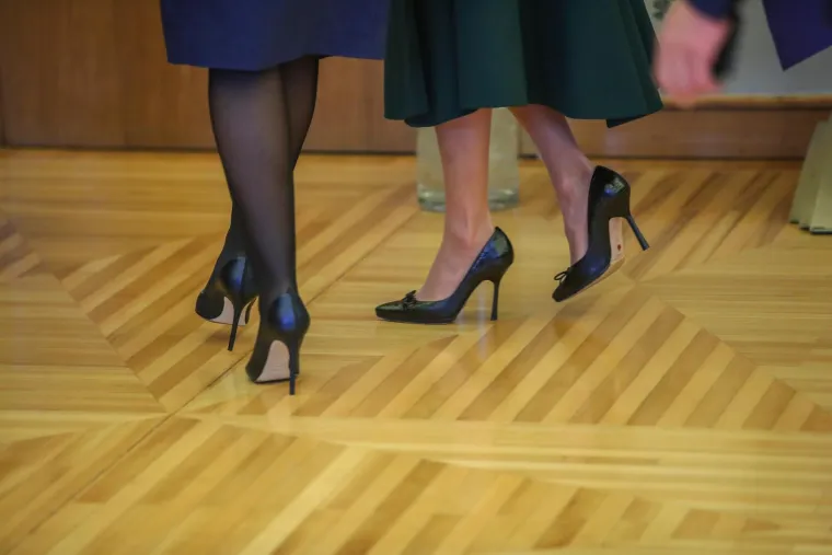 Ni&scaron;ta im neće 'ovi dan pokvarit' pa ni ki&scaron;a: Milanović i supruga Sanja ugostili kraljevski par